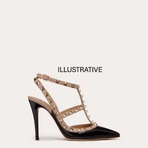 Valentino Garavani Buckle Heels - size 37.5